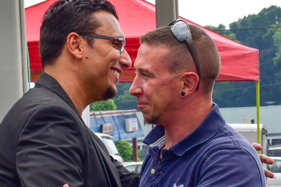 Obrázek: christopher-buckley-small