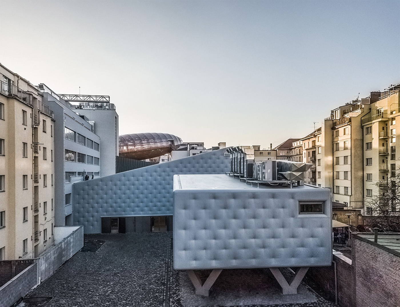 Obrázek: dox-foto-benedikt-markel-c-petr-hajek-architekti