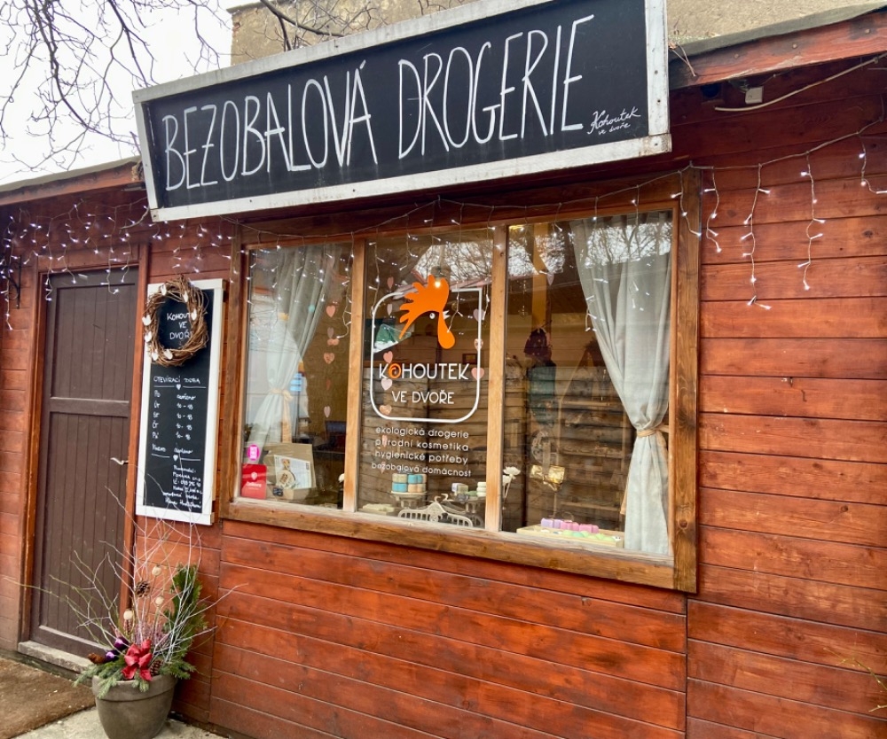 Obrázek: obchod-zvenku