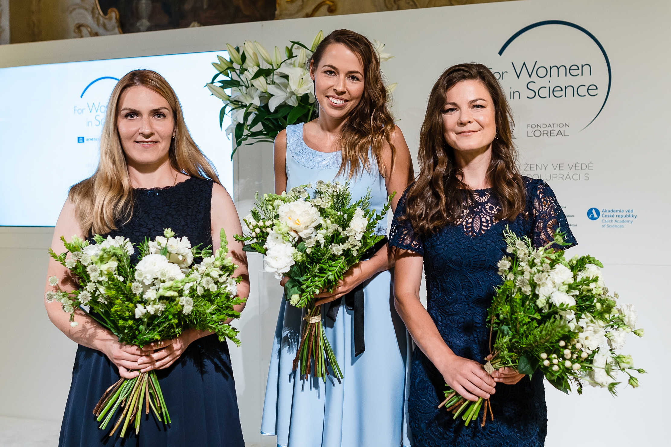 Obrázek: loreal-unesco-pro-zeny-ve-vede-1