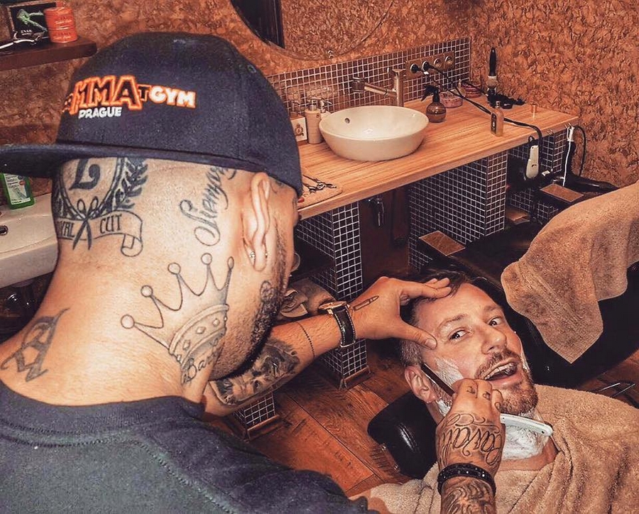 laky barber 2