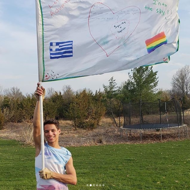 prom gay par 2