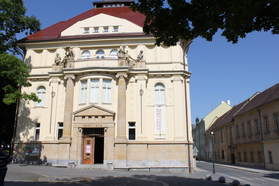 Obrázek: 56b99ecd55568-hatefree-img-5616