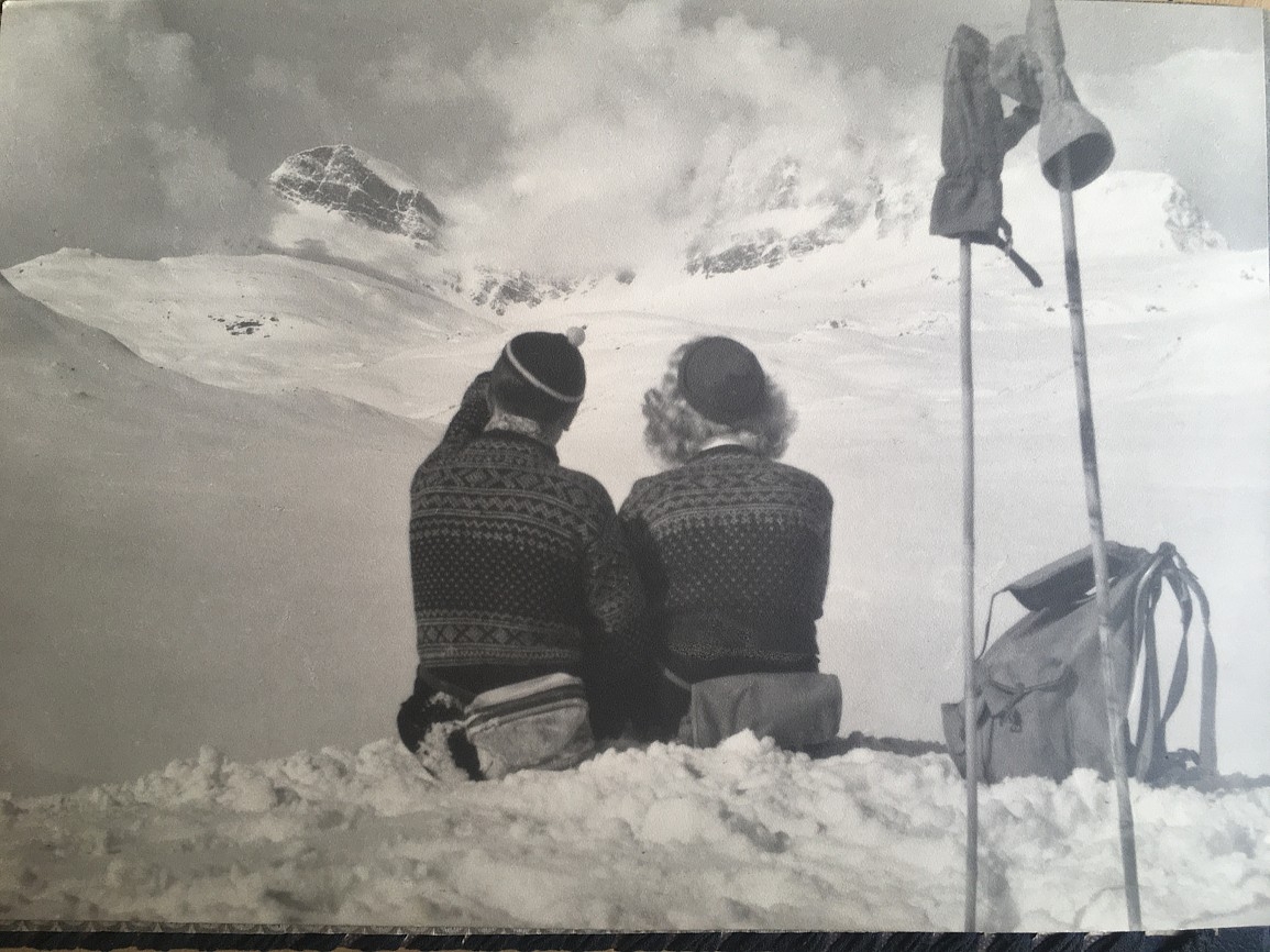 Obrázek: fotografiezknihyposlaninasever-reprozknihyposlaninasever-10